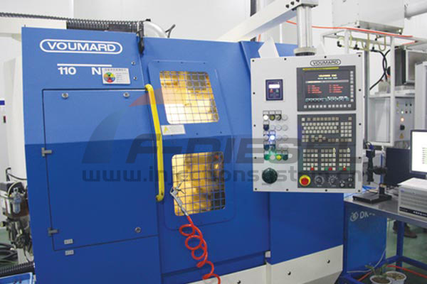 Switzerland VOUMARD Universal Grinding Center